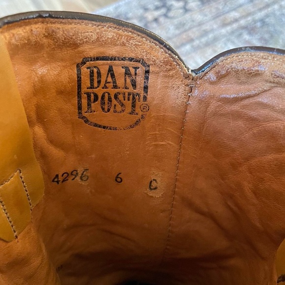 Vintage Leather Embroidered Cowboy Western Boots in Cognac Brown - 6 - Picture 7 of 8